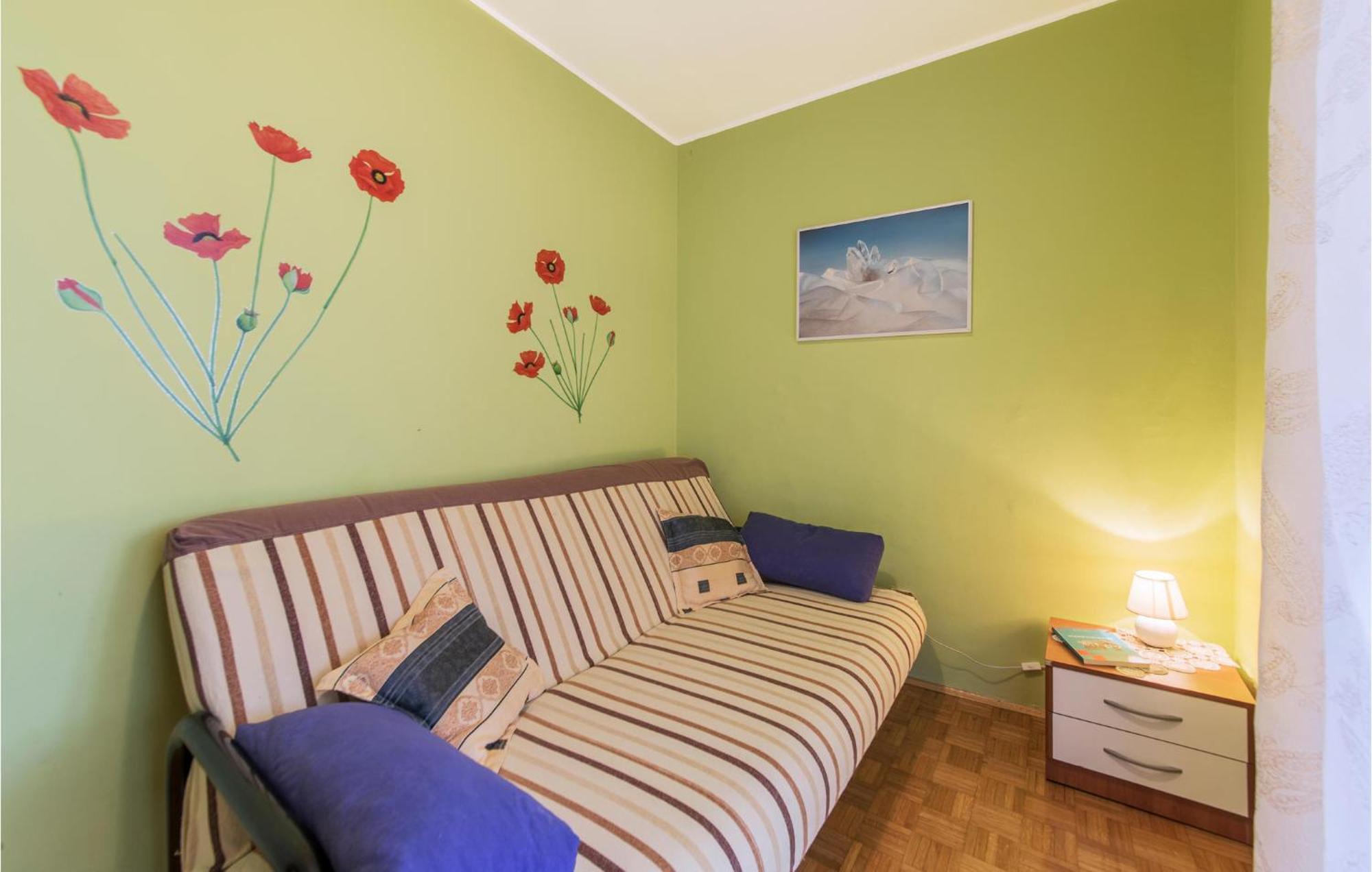Gorgeous Apartment In Pula With House Sea View Bagian luar foto