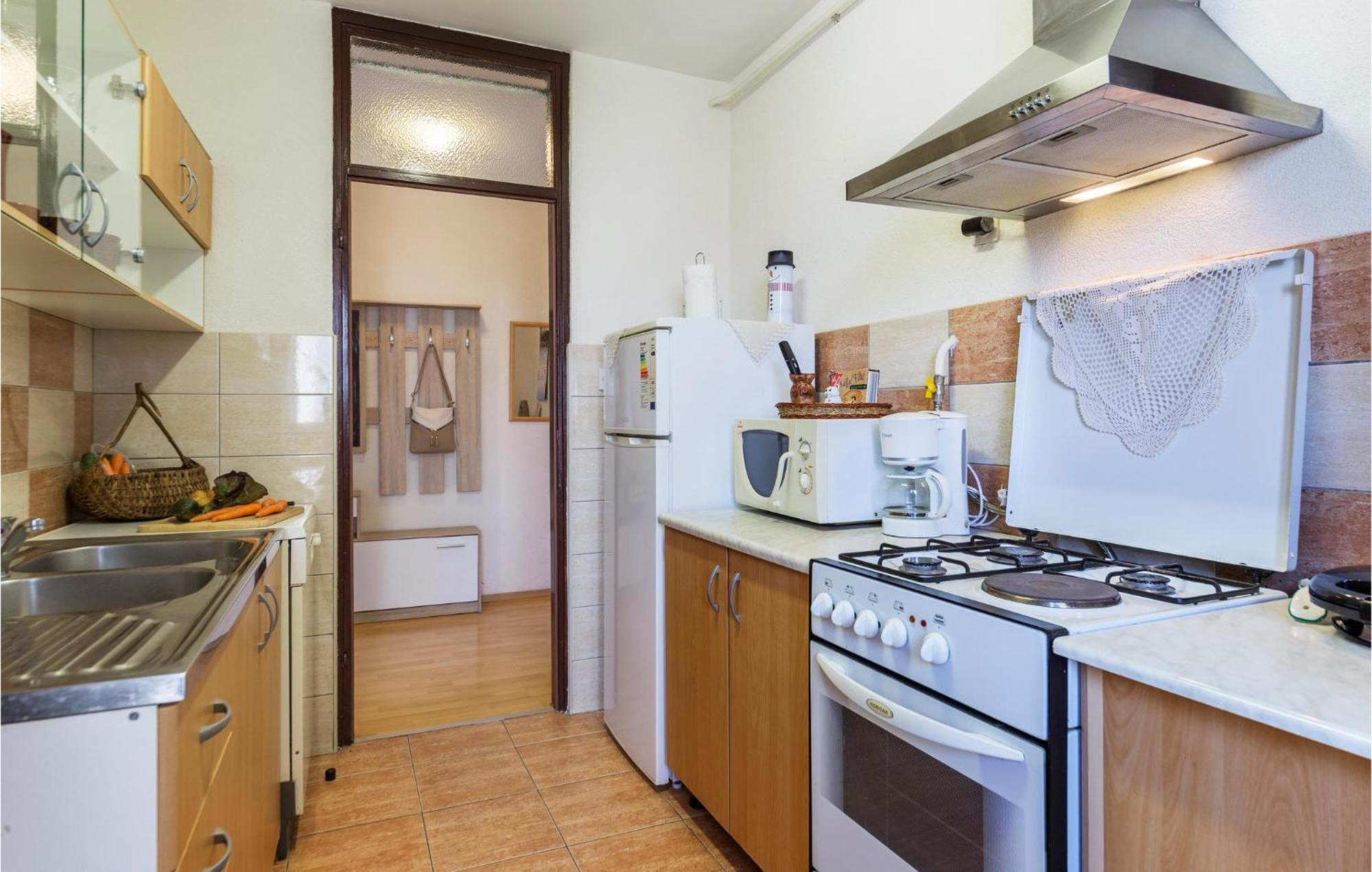 Gorgeous Apartment In Pula With House Sea View Bagian luar foto
