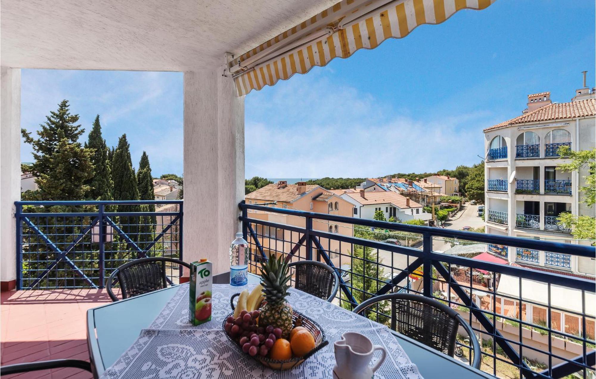 Gorgeous Apartment In Pula With House Sea View Bagian luar foto