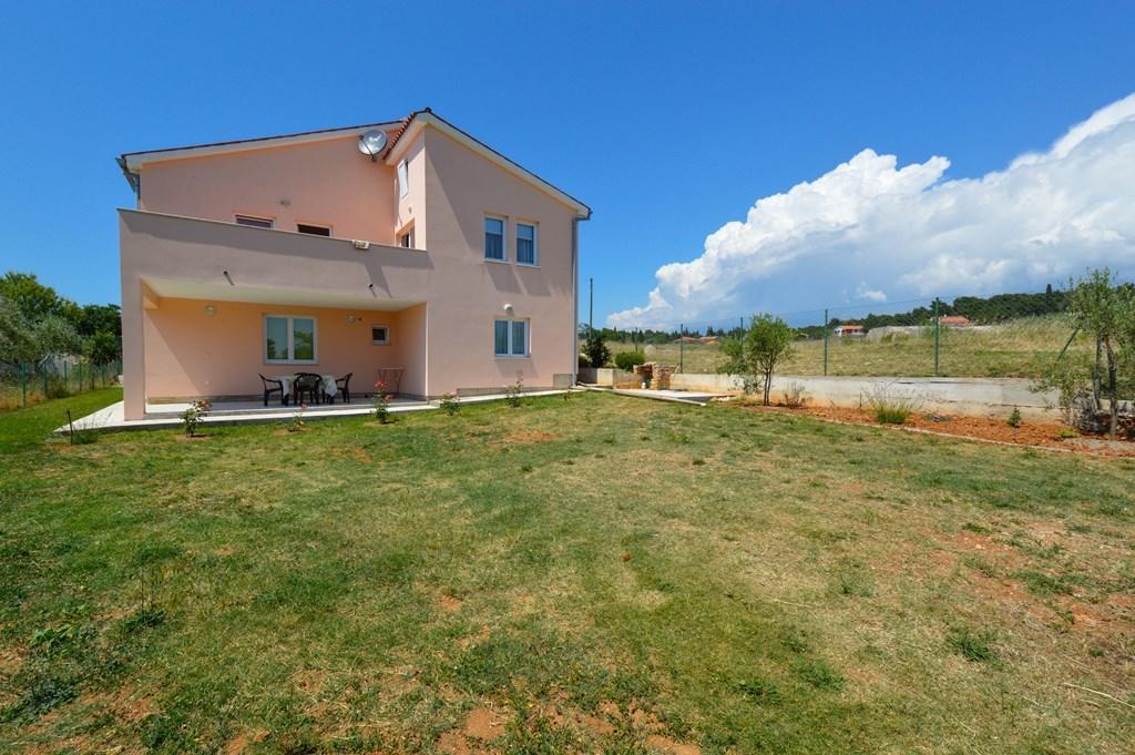 Gorgeous Apartment In Pula With House Sea View Ruang foto