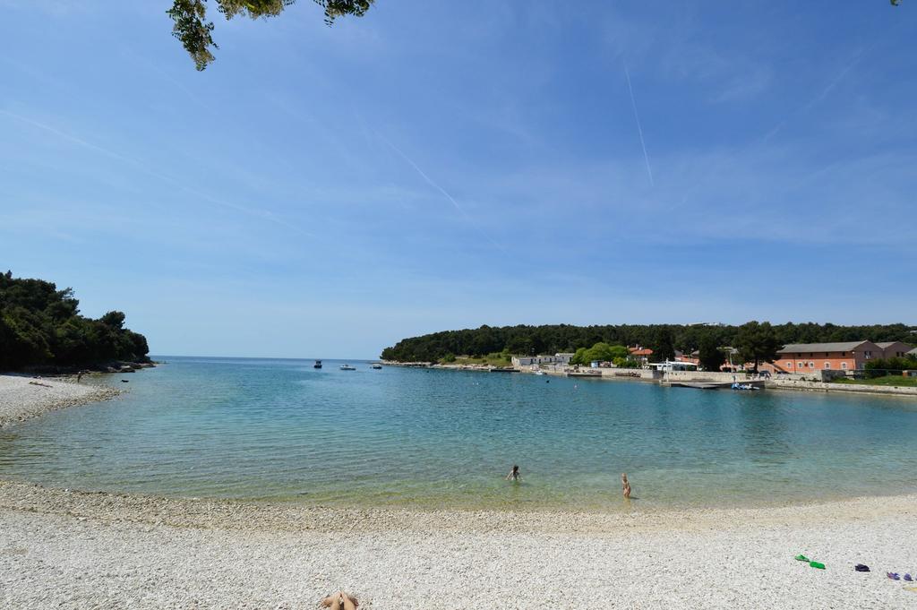 Gorgeous Apartment In Pula With House Sea View Bagian luar foto